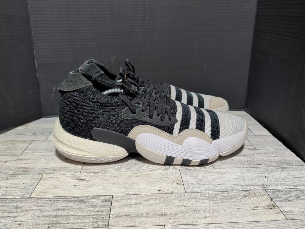 Adidas Trae Young 2 Mens Basketball Shoes Sneakers Super Villain H06477 Size 12